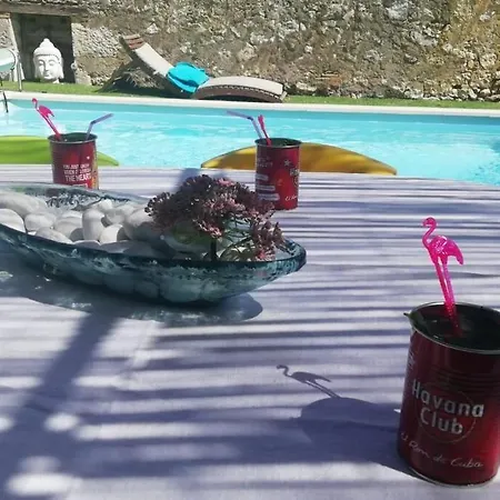 Maison De Village Confort Avec Piscine Semesterbostad