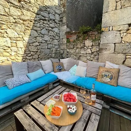 Maison De Village Confort Avec Piscine Laugnac