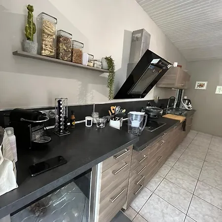 Semesterbostad Maison De Village Confort Avec Piscine *